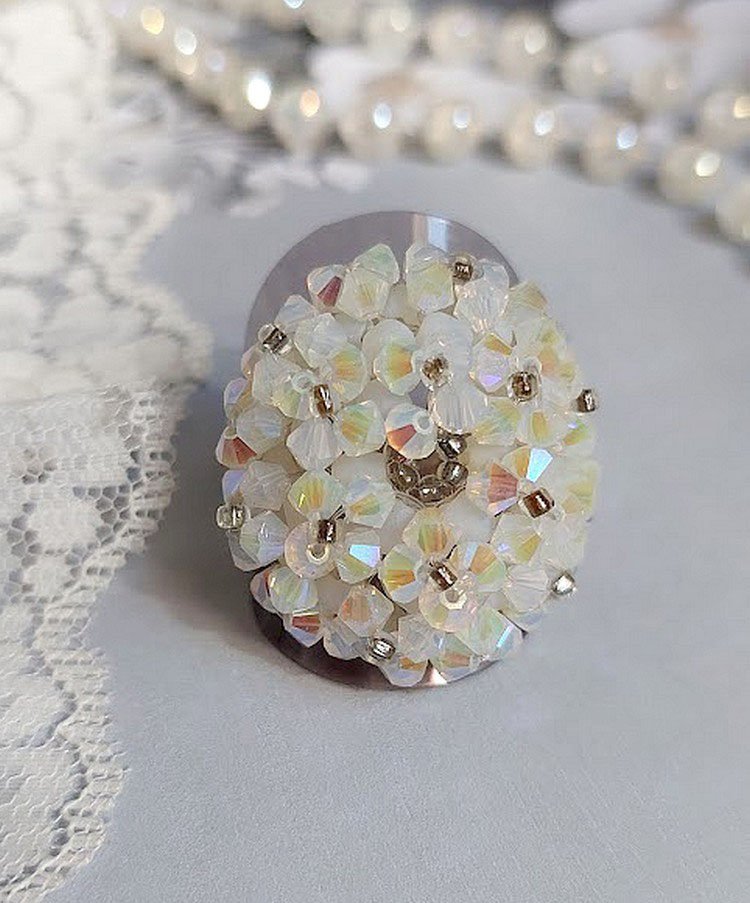 Anello di cristallo con sfaccettature di cristallo Swarovski e filatori