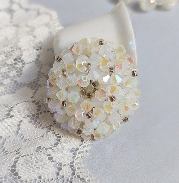 Anello di cristallo con sfaccettature di cristallo Swarovski e filatori
