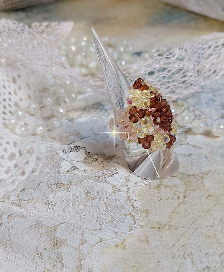 Anello a stella con sfaccettature di cristallo Swarovski e filatori