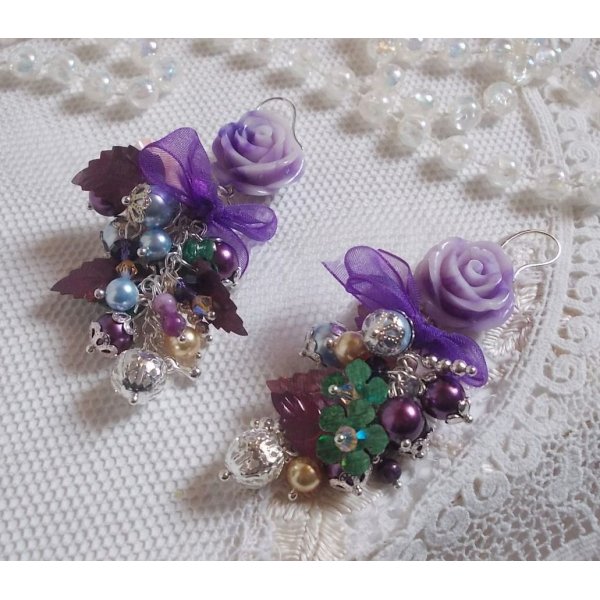 BO Bell'issim Violet et ivoire  avec des beaux Cristaux et perles semi-pr&eacute;cieuses