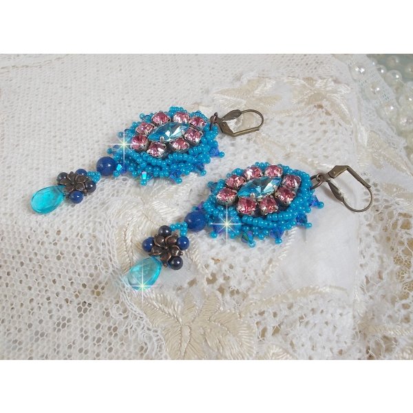 BO Belle Epoque ricamato con cristalli Swarovski, perline di metallo, perle rotonde e perline di seme