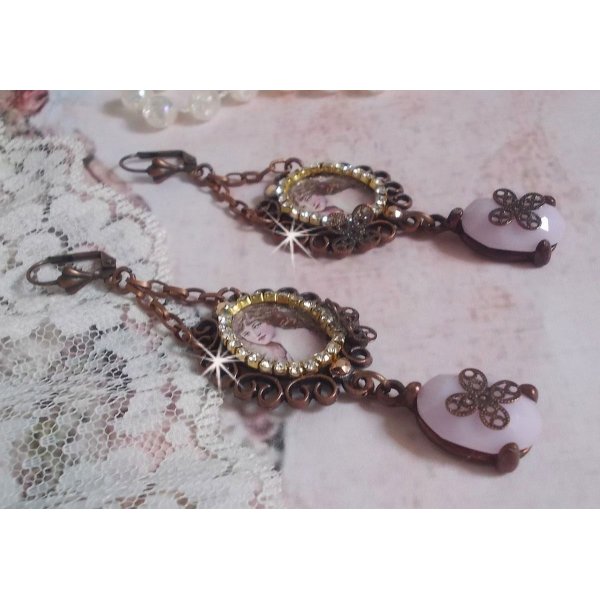 Rose Blondy BO create con cabochon PureCrystal, cabochon a lente d'ingrandimento, medaglioni e una catena di strass