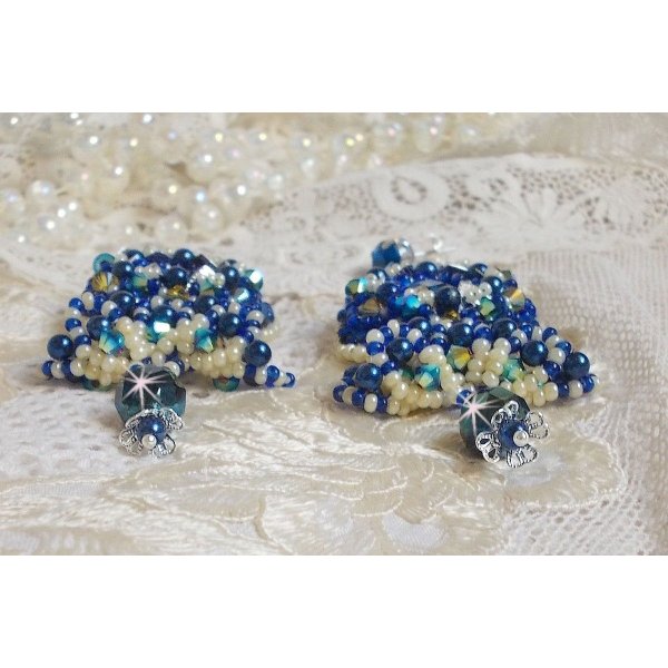 BO Blue Palace Haute-Couture ricamato con cristalli Swarovski, perle perlate, timbri in filigrana e portacabochon in argento 925/1000