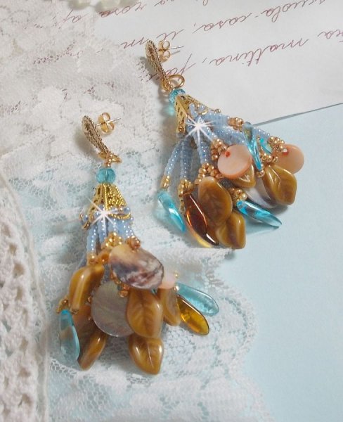 BO Cheyenne con paillettes in madreperla e pugnali in vetro boh&eacute;mien