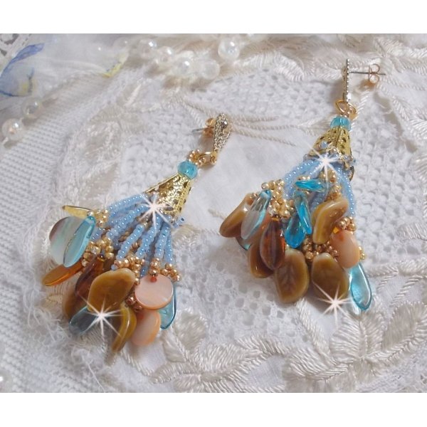 BO Cheyenne con paillettes in madreperla e pugnali in vetro boh&eacute;mien