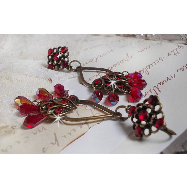 BO Irresistible Ruby Collection montato su portacandele con cristalli Swarovski