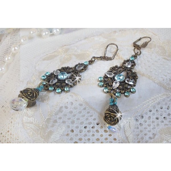 BO Lady in Blue montata con cristalli Swarovski e zirconi con accessori in bronzo