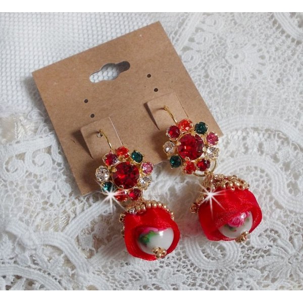 BO Mia ricamato con cristalli Swarovski, pietre di zirconio arancione, perline Fimo e perline di seme