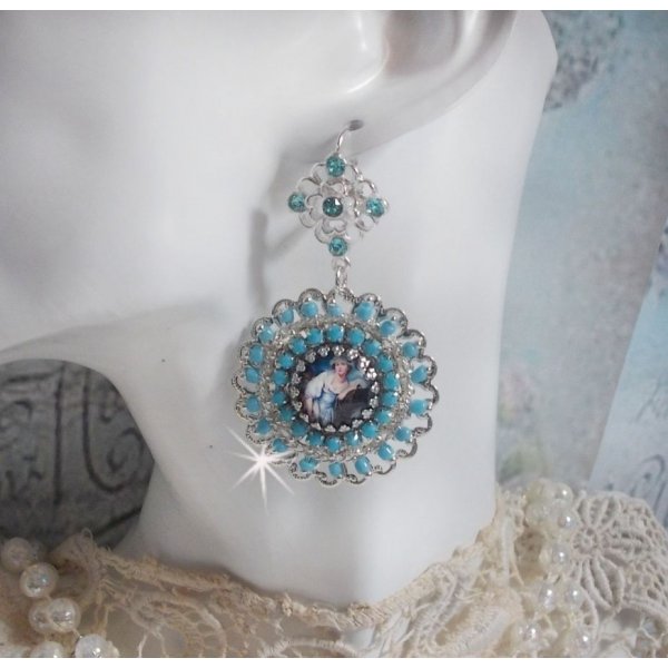 BO Moment de D&eacute;tente creato con cabochon di lente d'ingrandimento Vintage Dames, cristalli Swarovski, timbri e perline di vetro