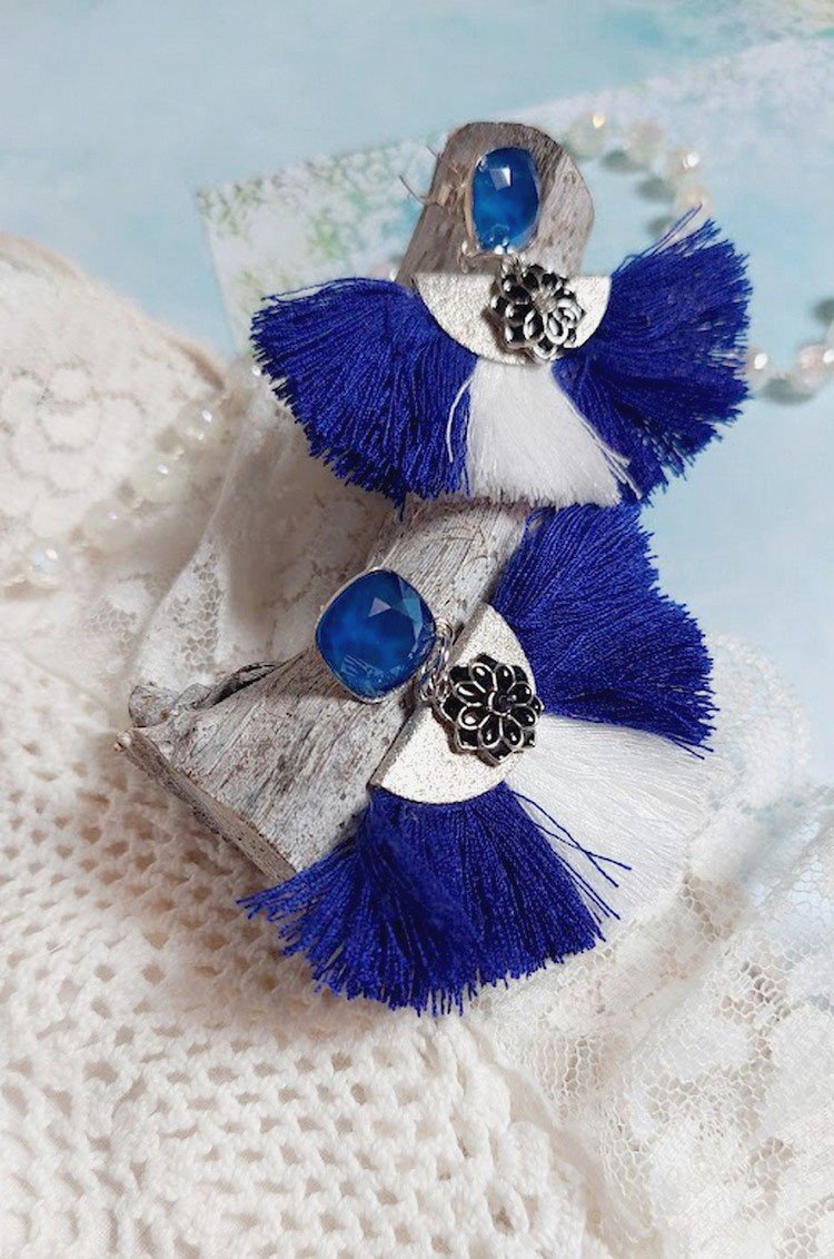 BO Navy Blue and White montées avec pompons, breloques émaillées, puces argent 925/1000 et cristaux