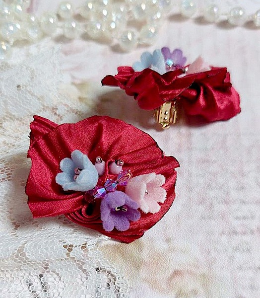 BO Pretty Lady brod&eacute;es avec ruban de soie, perles cristal Swarovski, perles acryliques, facettes verre boh&egrave;me