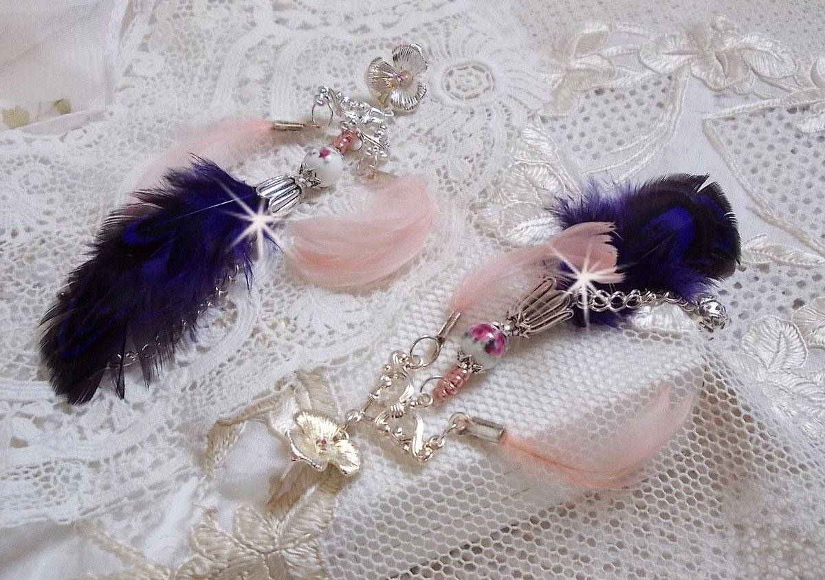 BO Tendre Purple avec des cristaux de Swarovski, des plumes et des perles en porcelaine