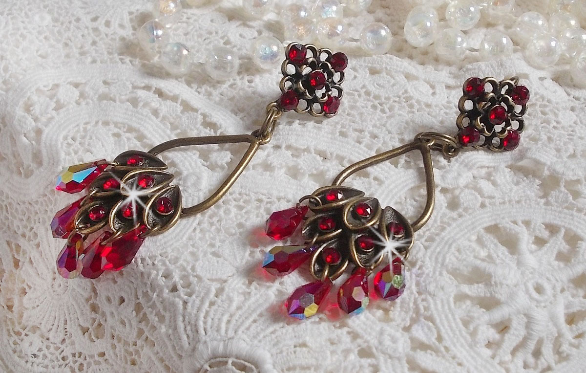 BO Irresistible Ruby Collection montato su portacandele con cristalli Swarovski