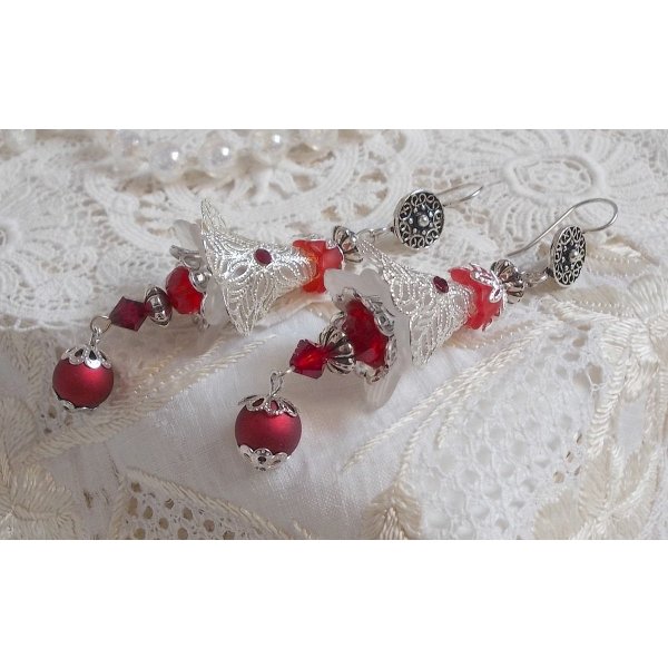BO Tendre Rouge con cristalli Swarovski, perline tonde sfaccettate e ganci per orecchie in argento 925/1000