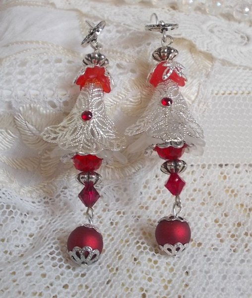 BO Tendre Rouge con cristalli Swarovski, perline tonde sfaccettate e ganci per orecchie in argento 925/1000