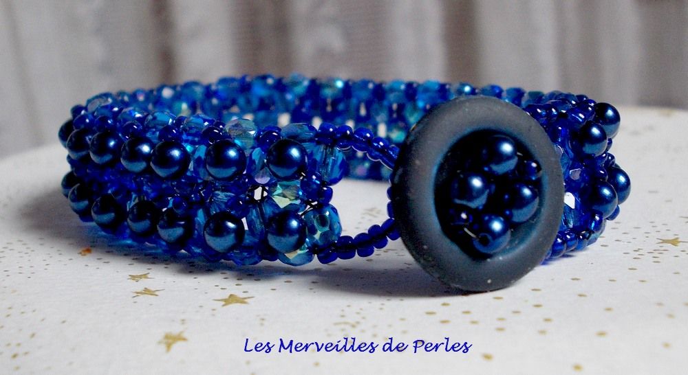 Bracciale Night Blue con perle e sfaccettature in vetro perlato