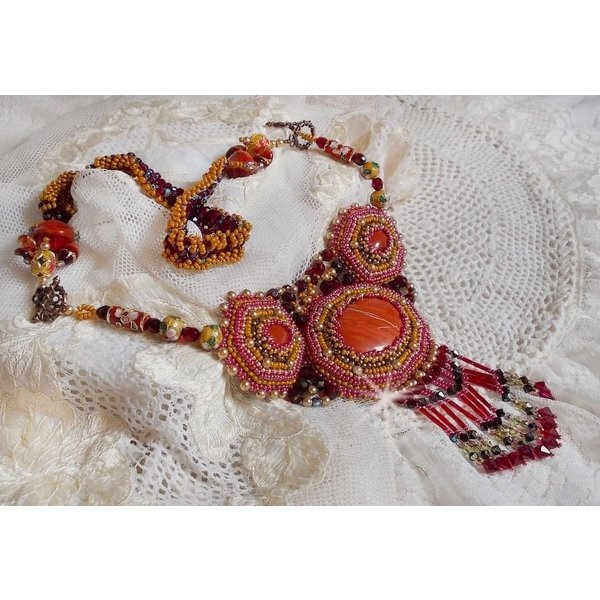 Collana in diaspro rosso con pietre semipreziose Diaspro rosso con cristalli Swarovski, perle di cloisonne, Murano e perle di semi