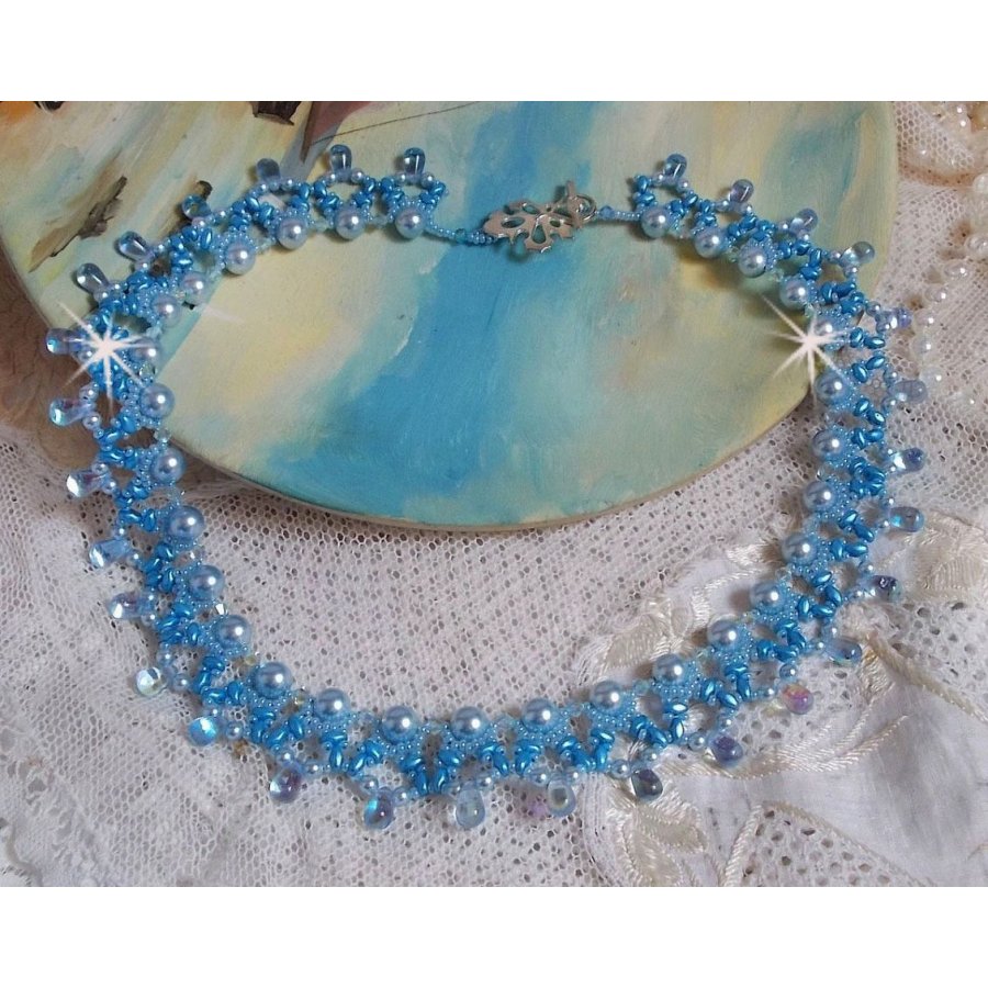 Collana Light Azur con perle di cristallo Swarovski e gocce di vetro