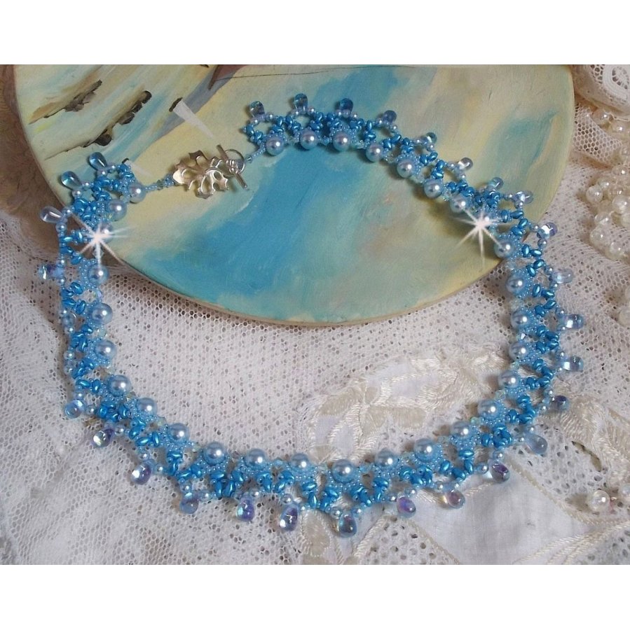 Collana Light Azur con perle di cristallo Swarovski e gocce di vetro