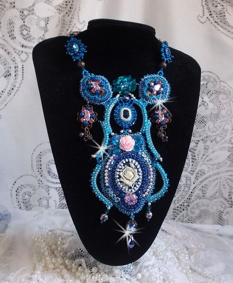 Collana Belle Epoque, Haute-Couture ricamata con cristalli Swarovski e diverse bellissime perle