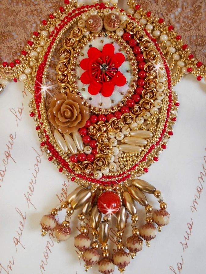Collana rinascimentale con perle d'oro e rosse