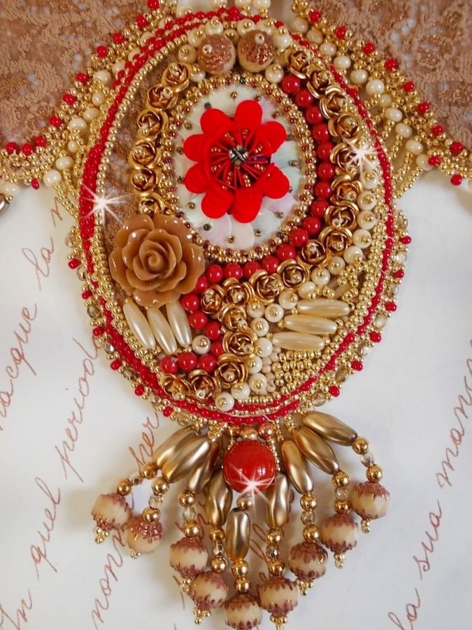 Collana rinascimentale con perle d'oro e rosse