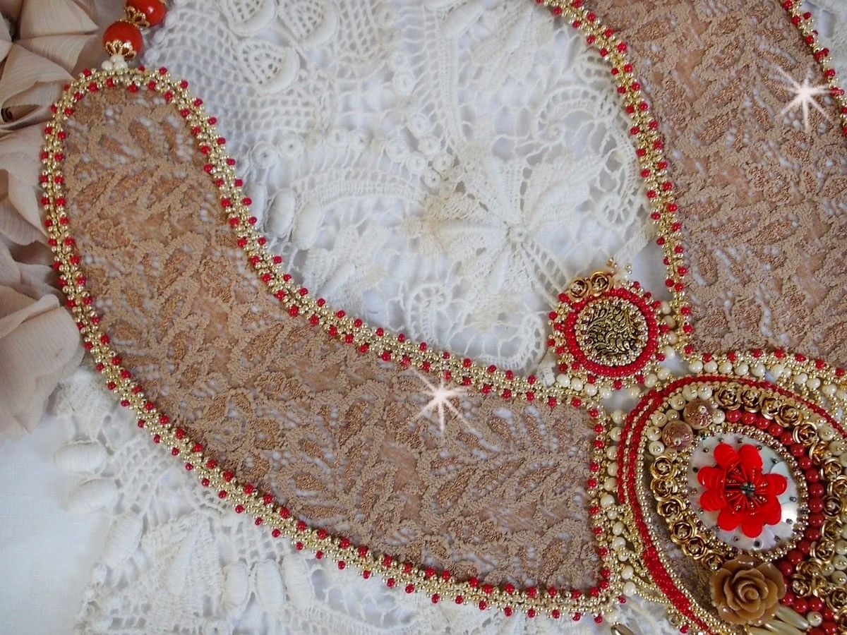 Collana rinascimentale con perle d'oro e rosse
