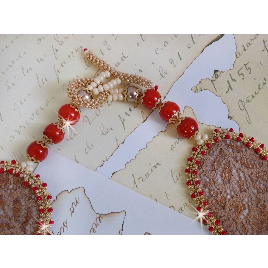 Collana rinascimentale con perle d'oro e rosse