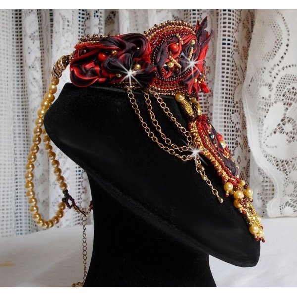 Collier platron Terre de Feu Haute-Couture, avec de la soie le Shibori 