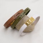 Bracciale in pelle donna con chiusura in oro personalizzato con incisione 