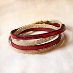 Bracciale doppio in pelle dorata da donna da personalizzare con un'incisione