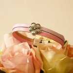 Bracciale duo in pelle con disegno floreale da personalizzare 