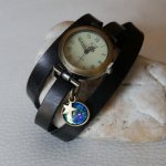 Orologio con bracciale in pelle e scaglie blu cabochon