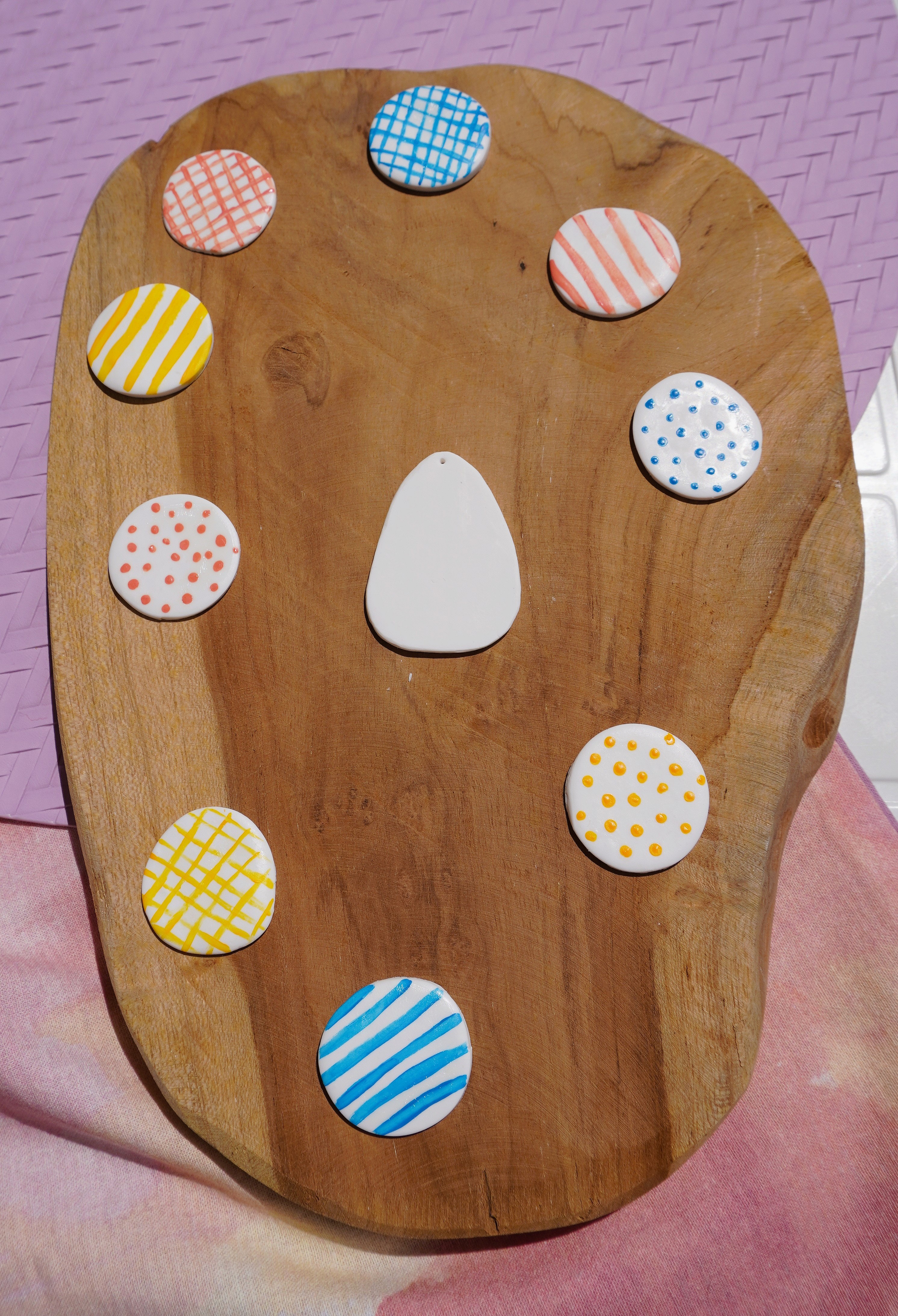 Boucles d'oreilles en argile polym&egrave;re P&eacute;tale