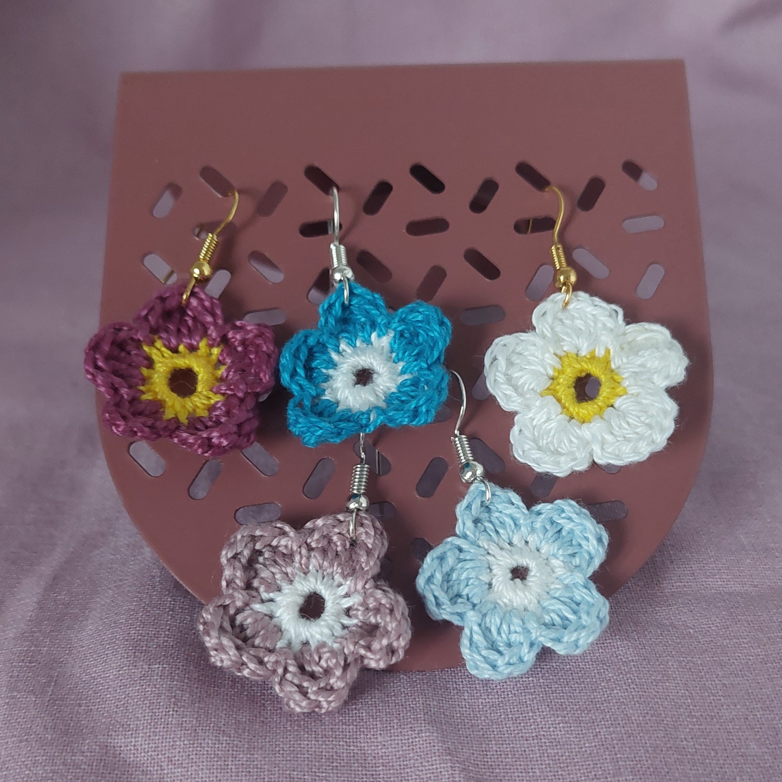 Boucles d'oreilles au crochet fleur simple