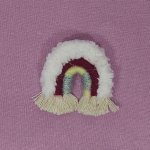 Broche Macramé Arc-en-ciel